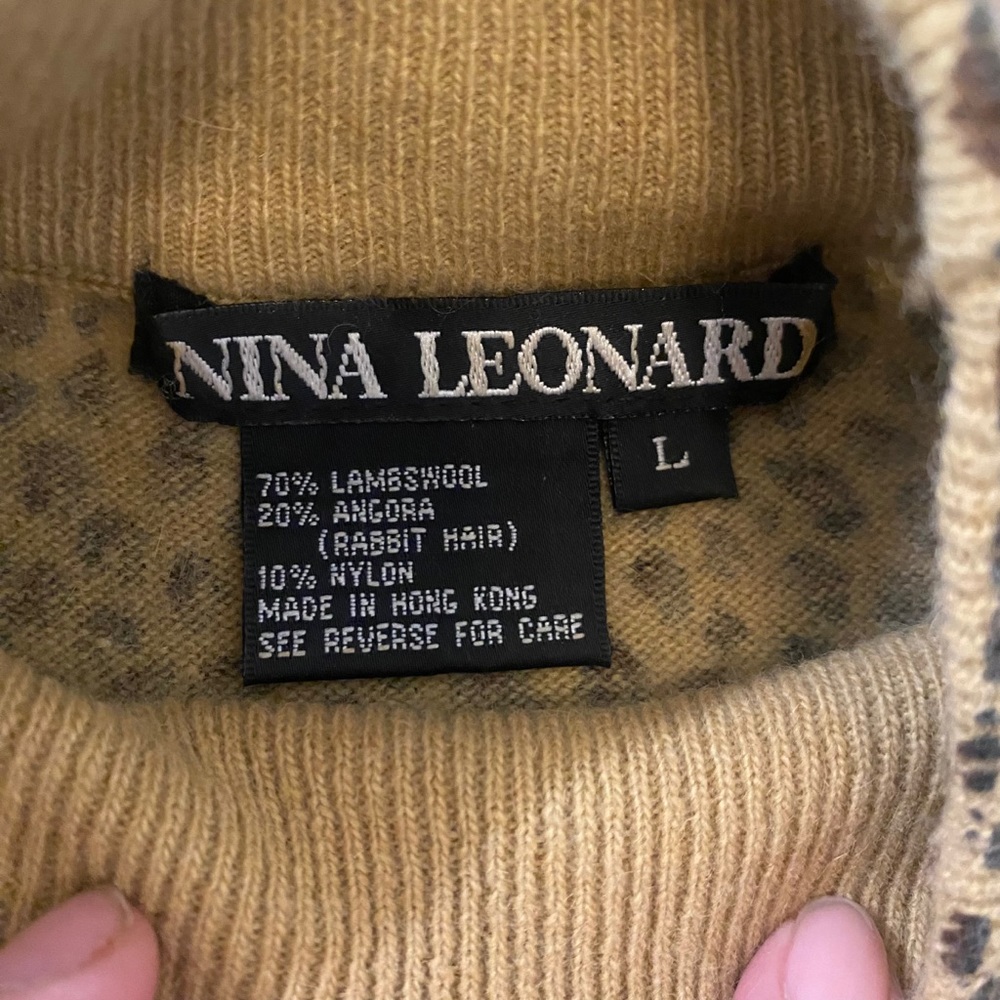 Vintage Nina Leonard Size Large Leopard short sleeve wool shirt mock neck - Picture 2 of 7
